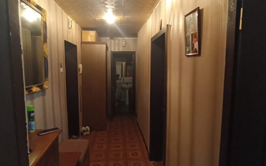 Продается 2-комнатная квартира в кирпичном доме (р-н Бажанова)