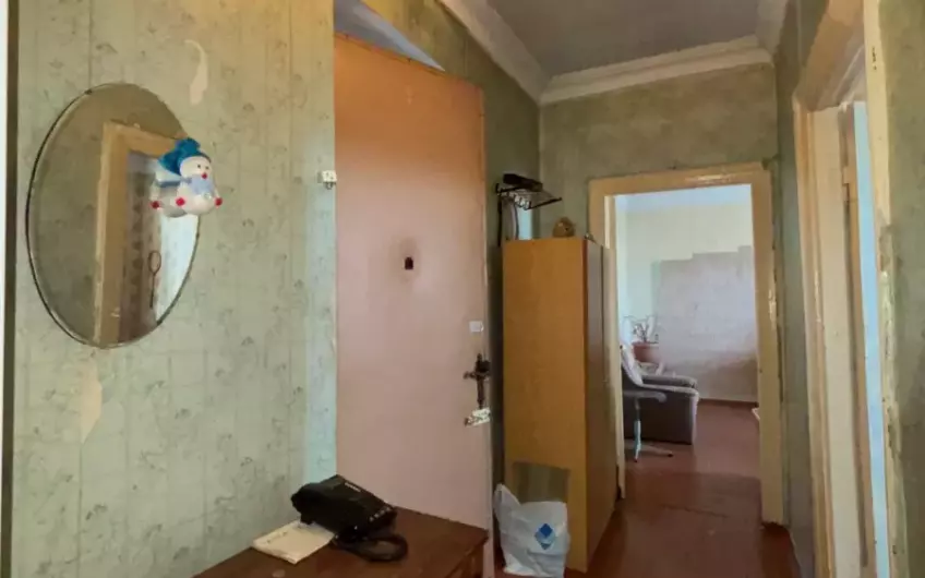 Продаётся 2- х комн. сталинка на Депутатской!