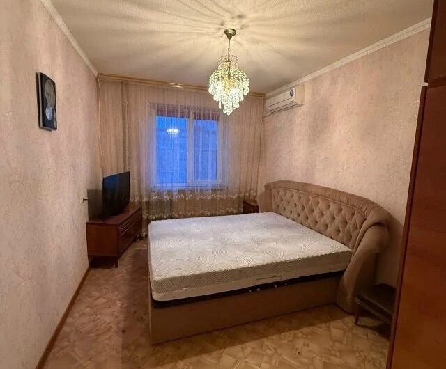 Продается двухкомнатная квартира в Макеевке, микрорайон Зеленый.